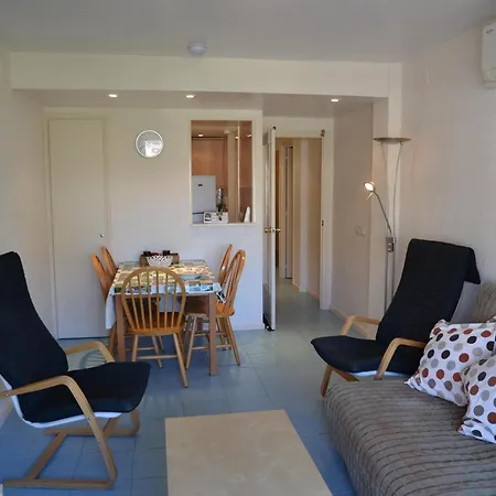 Lejlighed Acogedor Con Vista Al Mar, Piscina Y Acceso Directo A La Playa En - Es-323-36